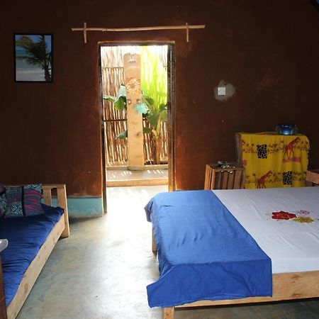 Bahati Diani House Glamping Diani Beach Exteriér fotografie